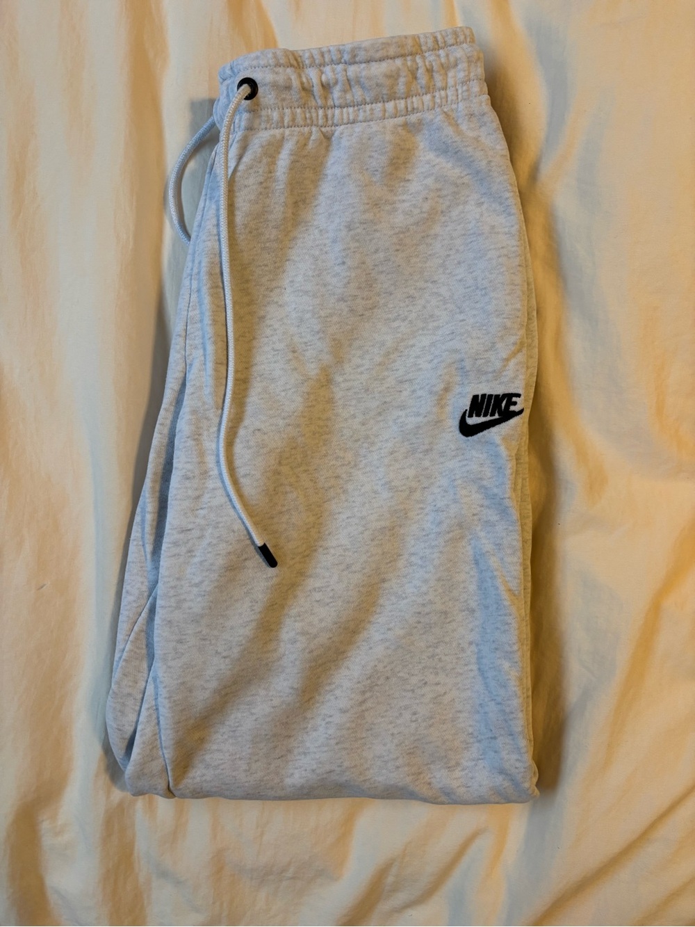 Nike Light Gray/White Heather Fleece sweats with Black Swoosh Tag